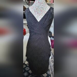 Cenia Elegant Black Lace Dress Size 4